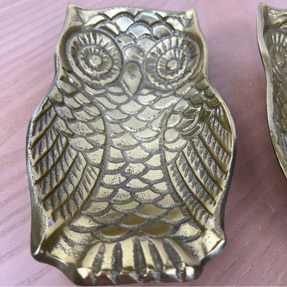 Brass coloured Owl Trinket Dishes - Pair - Picture 3 of 7